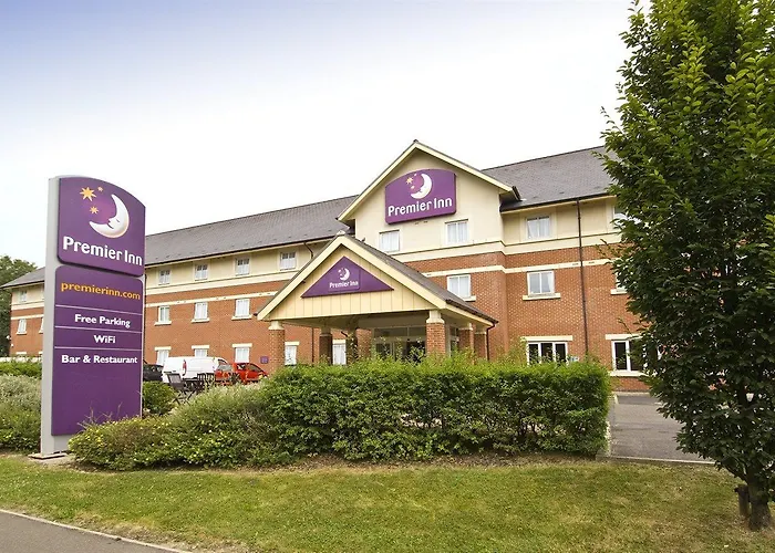 Premier Inn Premier Inn Gatwick Crawley Town West